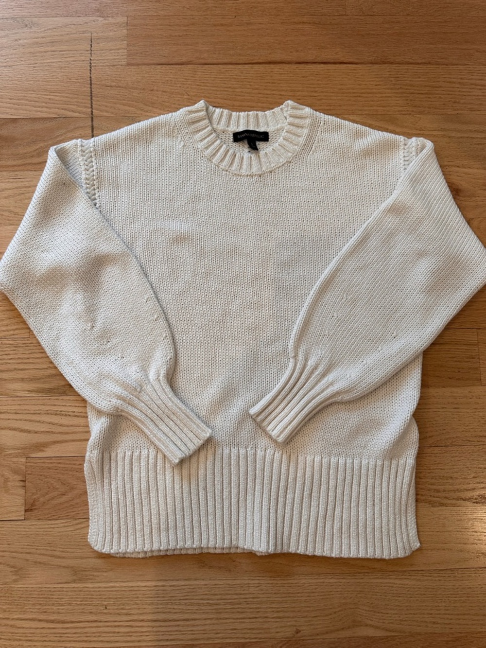 Banana Republic Cream Ribbed Crewneck Sweater